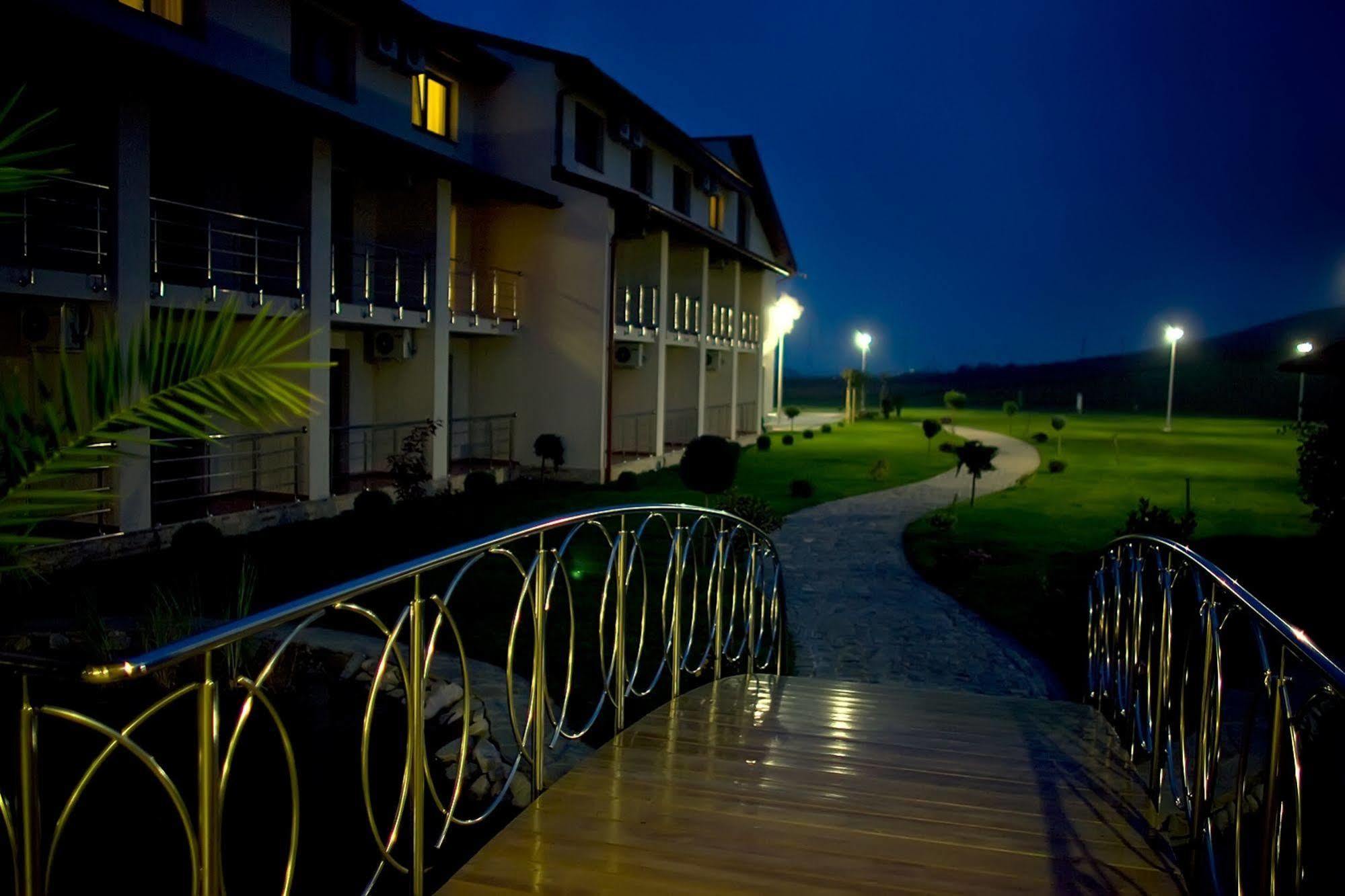 Hotel Astoria Alba Iulia Zewnętrze zdjęcie