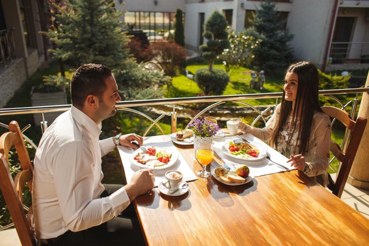 Hotel Astoria Alba Iulia Zewnętrze zdjęcie