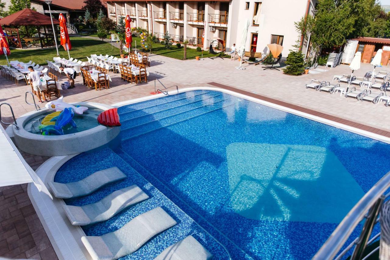 Hotel Astoria Alba Iulia Zewnętrze zdjęcie